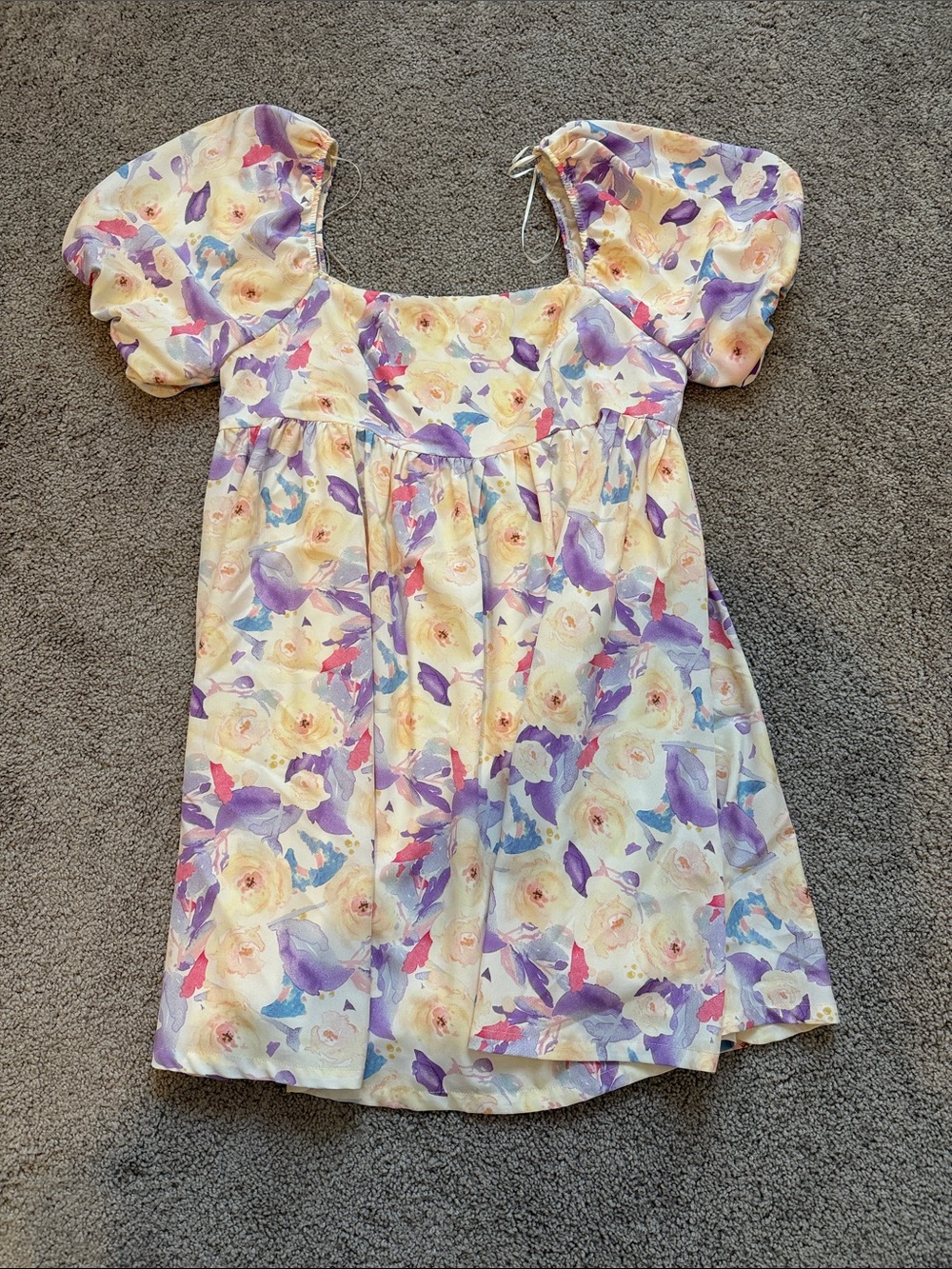Boutique Floral Puff-Sleeve Dress - Size Large